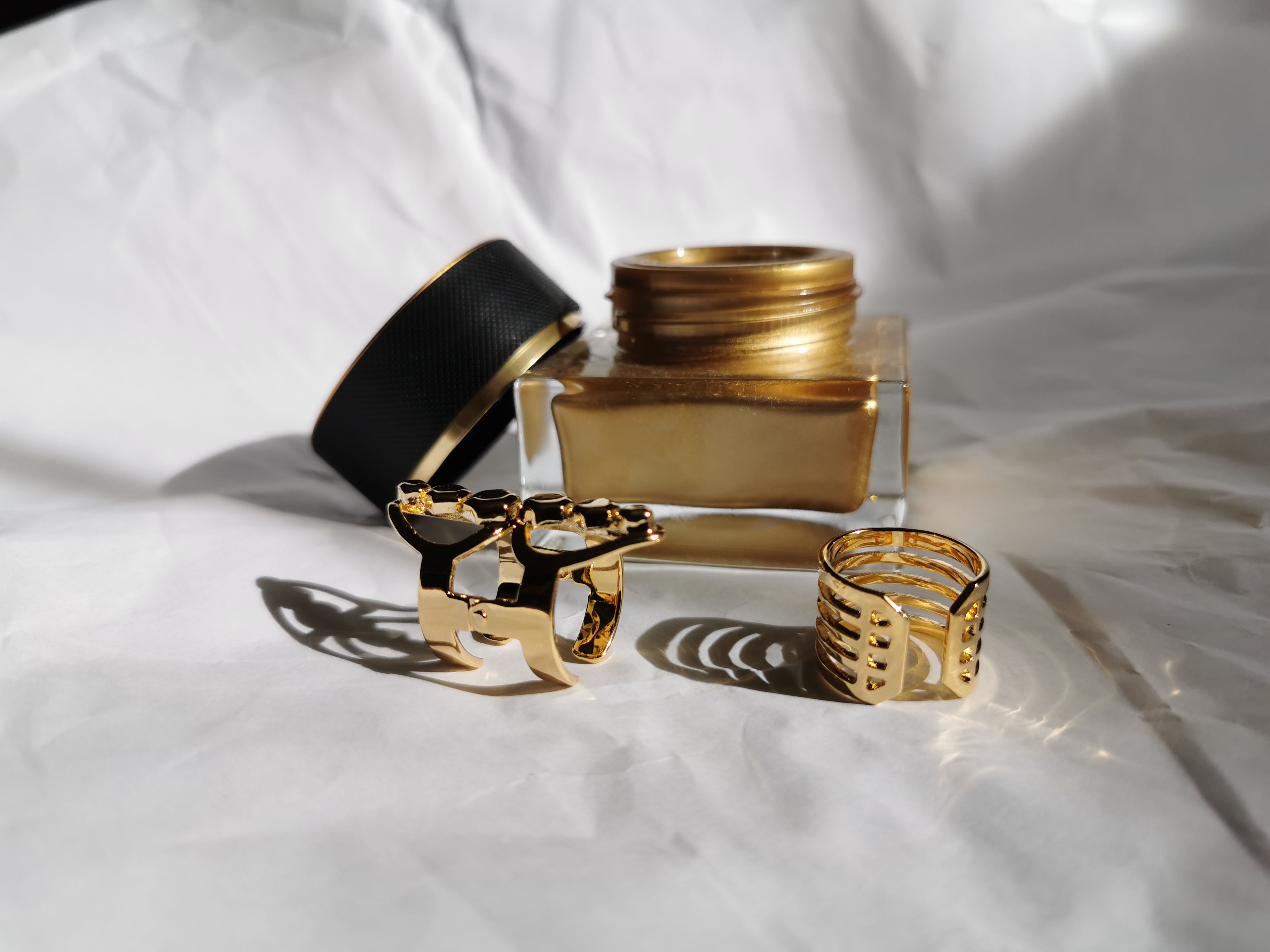 handcrafted gold sustainable jewellery zerowaste