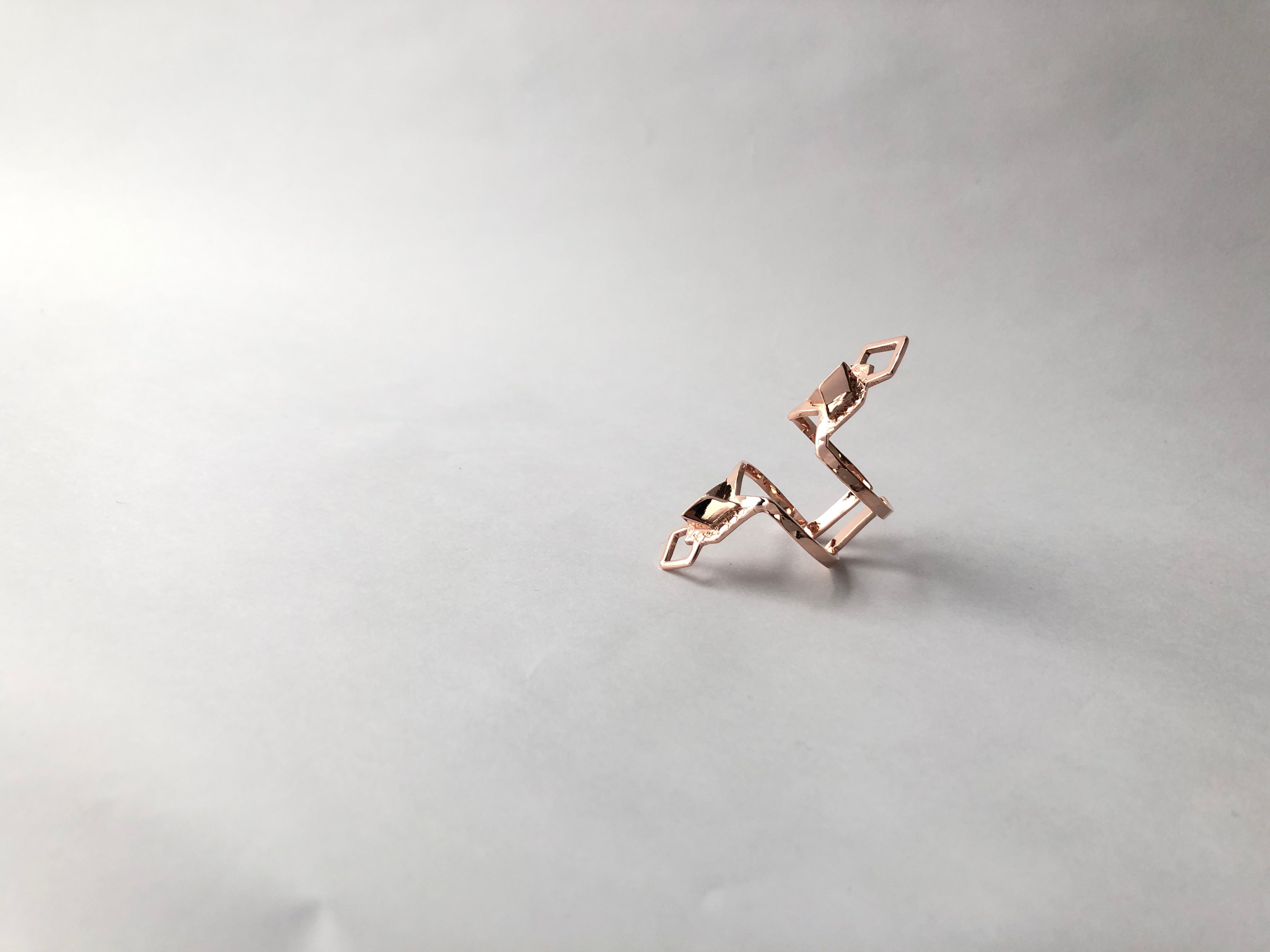 sustainable rosegold jewellery statement classic accessory rings sustainable brand 